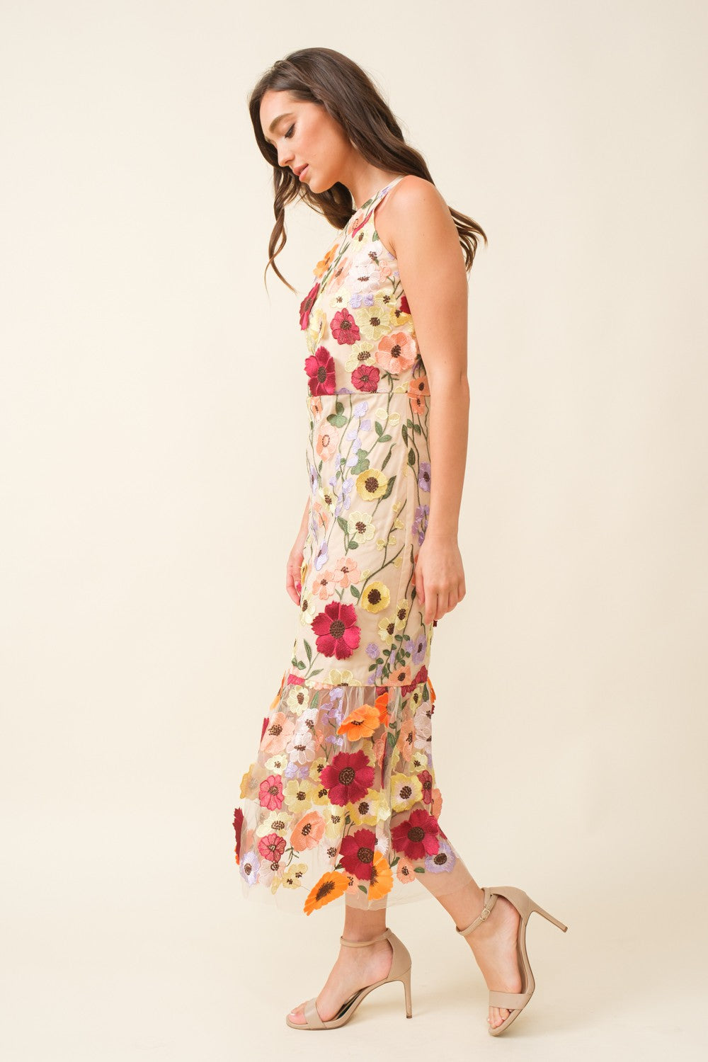 Vestido flores bordadas