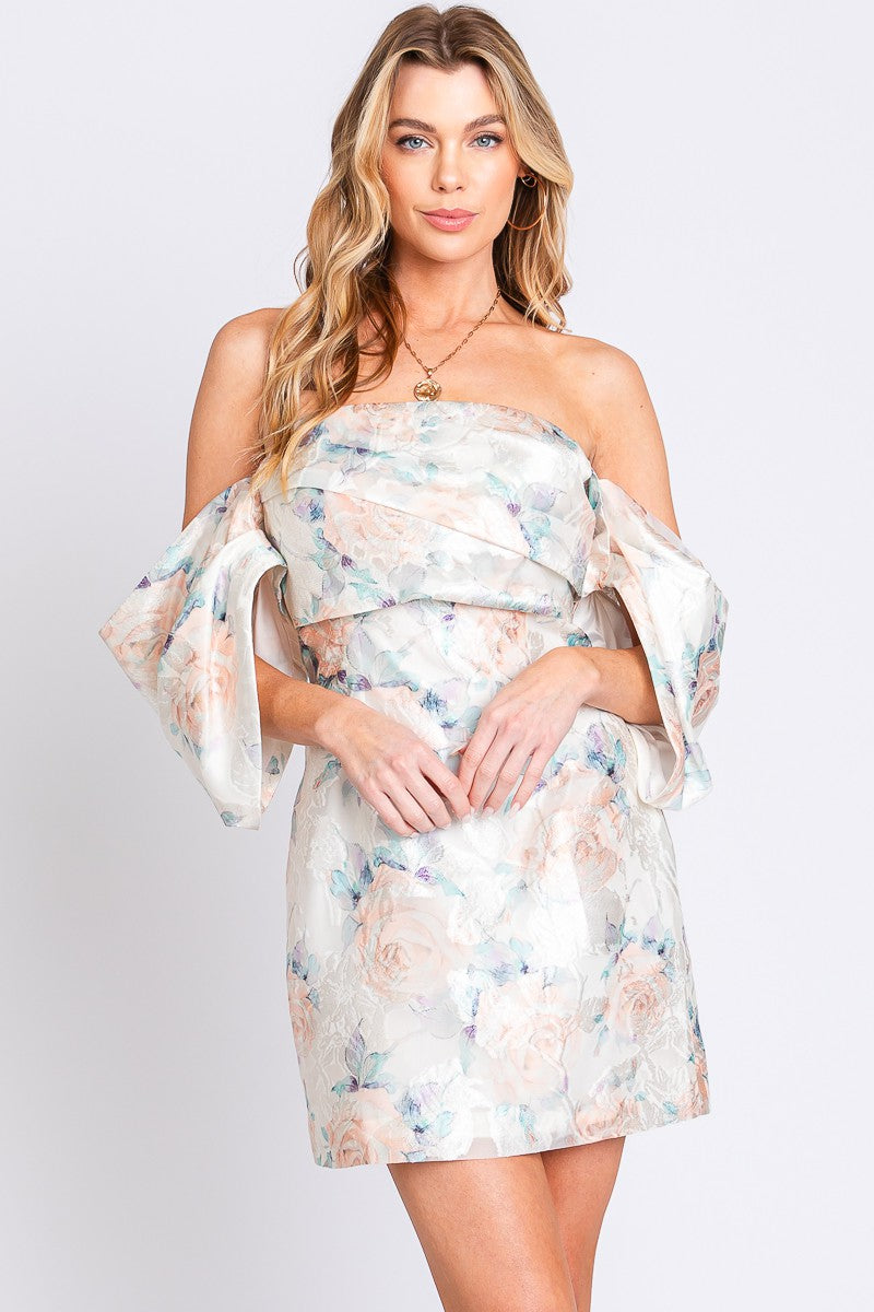 Vestido off shoulder floreado