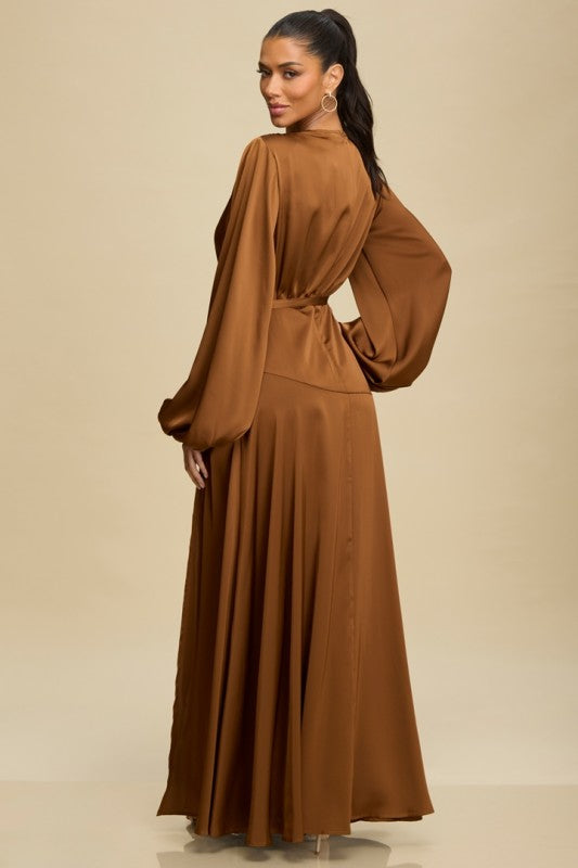 Vestido satín manga larga