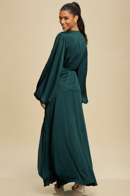 Vestido satín manga larga